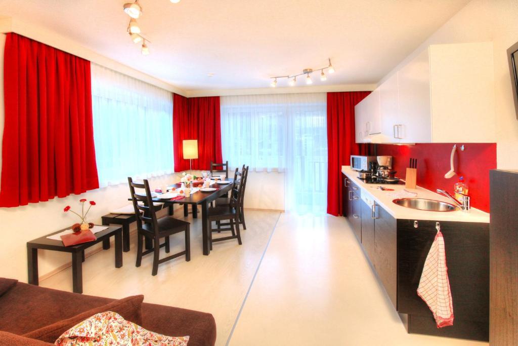 Haus Pia Apartment Solden Phòng bức ảnh